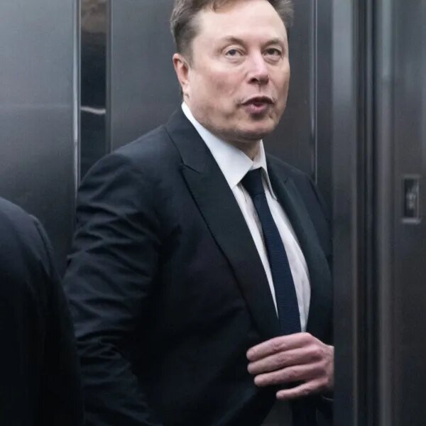 A Nobel economist challenged Elon Musk to donate his complete $1T fortune&hellip;