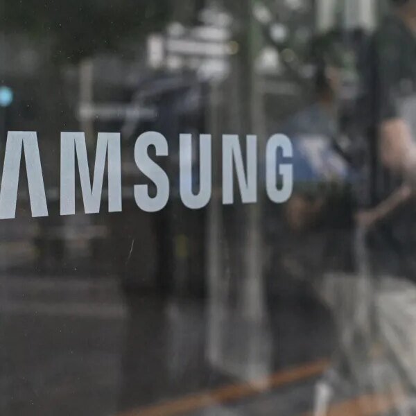 Samsung wins $200 billion order to provide chips to Broadcom