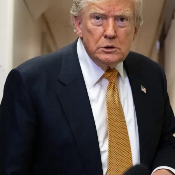 Trump undercuts GOP midterms message with snub of housing invoice