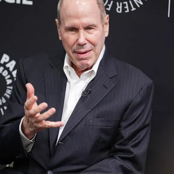 ‘We all failed’: Former Disney CEO Michael Eisner on Hollywood, video video…