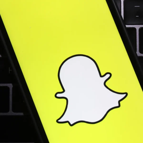 Snapchat shores up lead gen adverts with new HubSpot integration