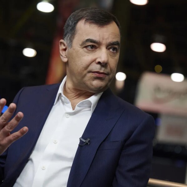 Mobileye CEO Amnon Shashua to step apart as firm pushes into robotaxis,…