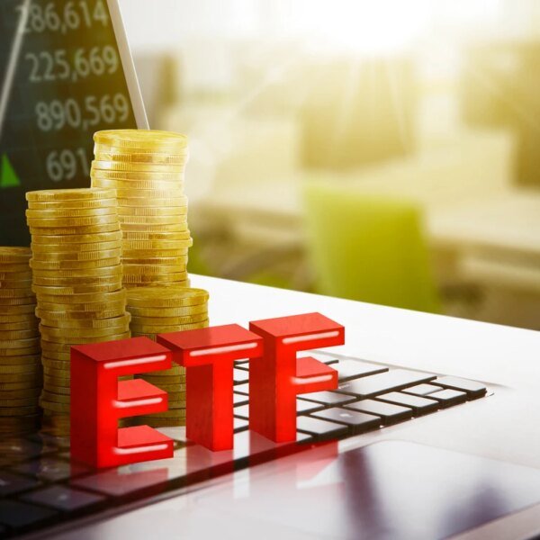 CoinShares Bitcoin Mining ETF: Contracted AI Revenue Supports A Buy
