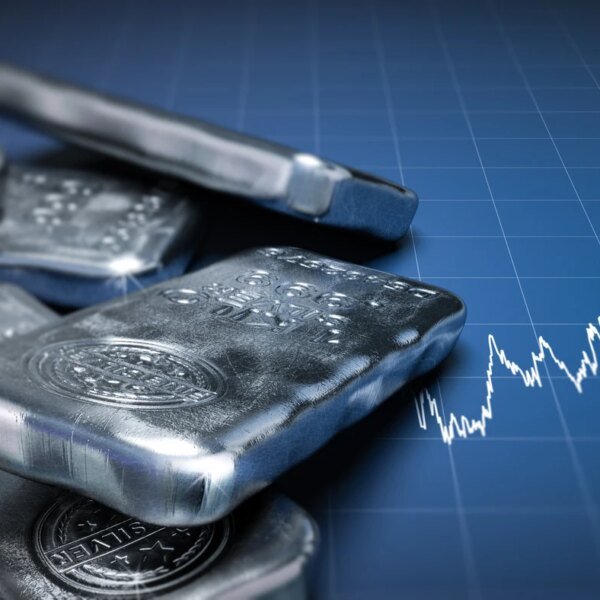 Silver Price Jumps Over 5% As Buyers Regain Control