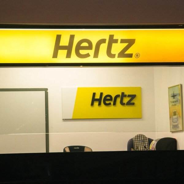 Hertz: Financial Situation Weakening (NASDAQ:HTZ)