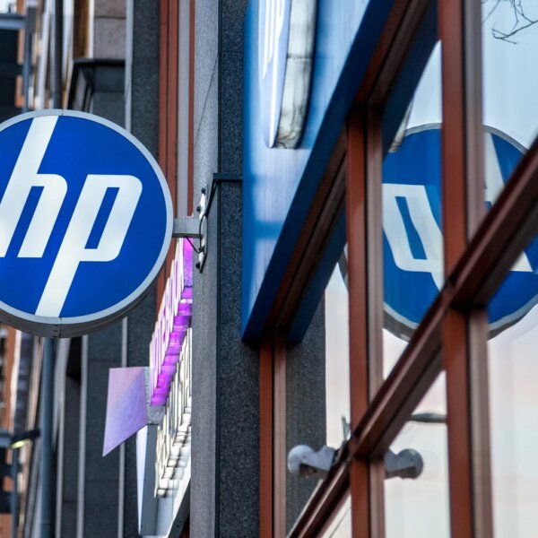 HP Stock Is A High Yielding Undervalued Tech Stock (Technical Analysis) (NYSE:HPQ)