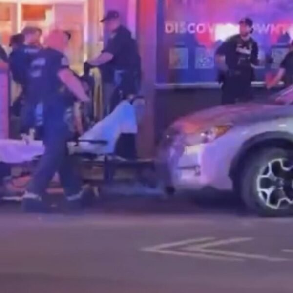(VIDEO) Tucson, AZ Shooting Injures 9, Suspect Shot by Police and in…