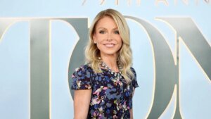 Kelly Ripa misses ‘Live with Kelly and Mark’ after gum graft surgical procedure