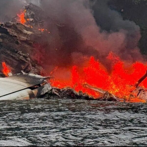 Kenmore Air seaplane makes emergency touchdown close to Sucia Island, Washington