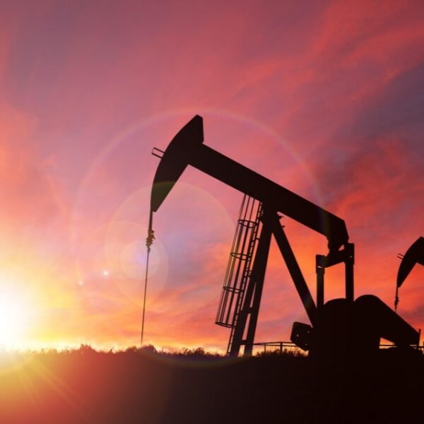 WTI crude oil hits $90 for the primary time in six weeks