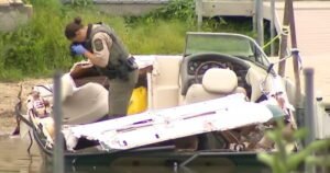 HORROR: Drunk Driver Speeding in Pontoon Boat on Illinois River Causes Accident That Decapitates Woman (VIDEO) * The Gateway Pundit * by Mike LaChance