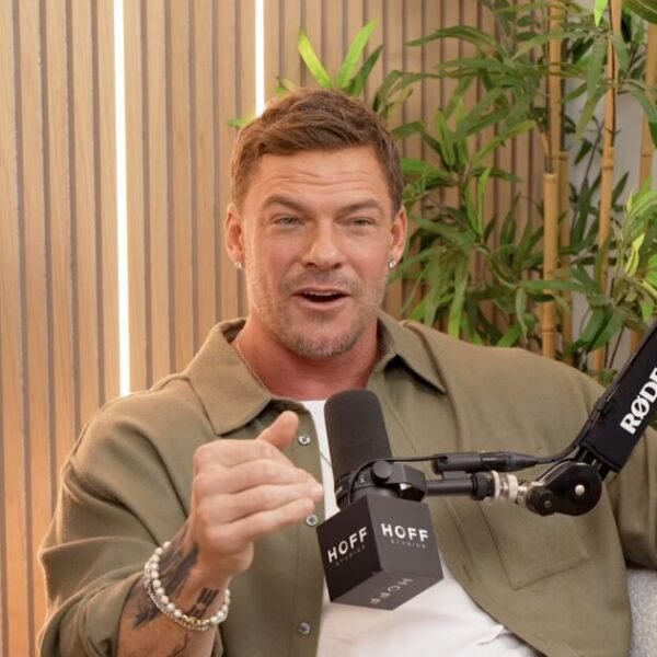 “Reacher” Actor Alan Ritchson Melts Down, Calls President Trump a “F**king Rapist”…