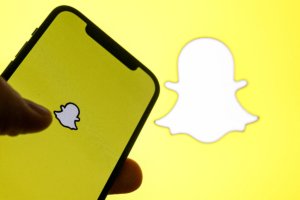 Snapchat now allows you to share what you are listening to in actual time