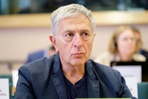 Politician who investigated spyware and adware abuses had his cellphone hacked with Pegasus spyware and adware