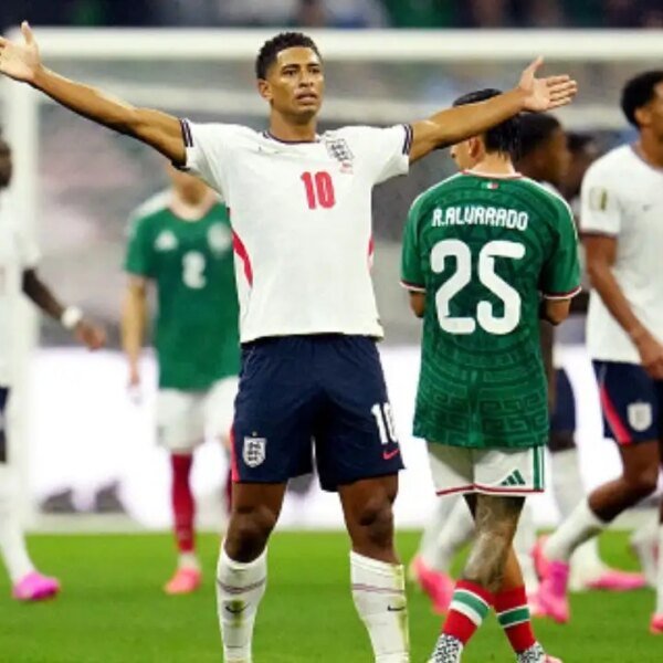 Jude Bellingham double sends England previous Mexico at Estadio Azteca