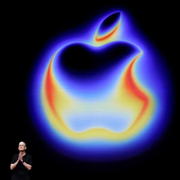 Can Apple make sensible glasses that aren’t a relentless privateness menace?