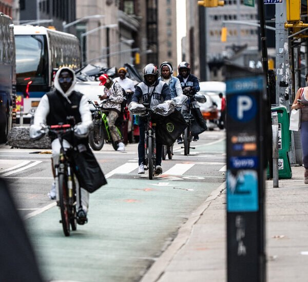 After Deadly E-Bike Crashes, N.Y. Lawmakers Consider Crackdown