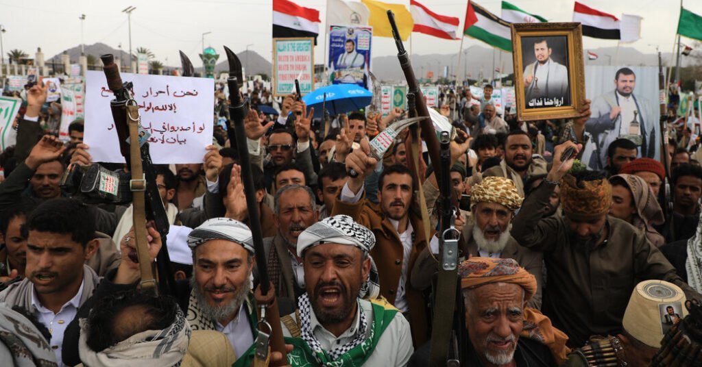 Houthis Claim Attack on Yemeni Military Camp