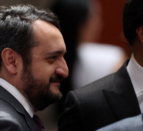 A Prominent Mexican Politician Says U.S. Revoked His Visa