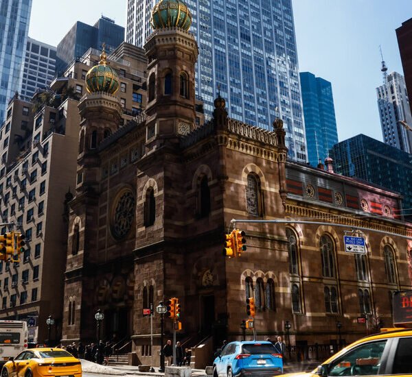 Central Synagogue Attack Rattles Jewish New Yorkers