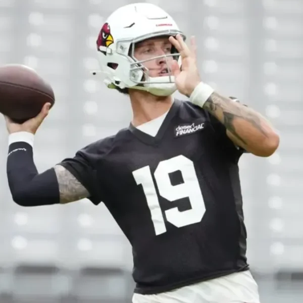 Carson Beck Makes Case for Starting Job After Impressive NFL Debut