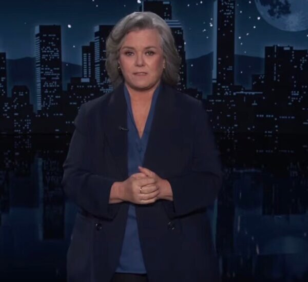 Rosie O’Donnell Rags on Trump’s Strait of Hormuz Claims