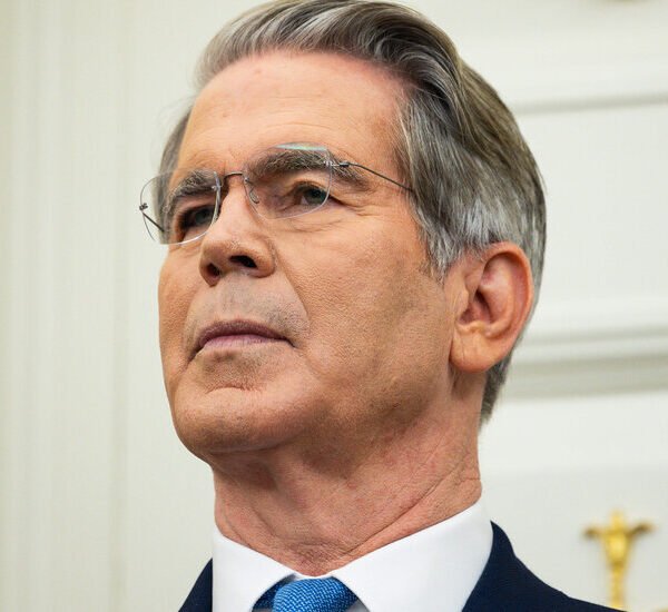 Treasury Turns to Interventionist Tactics to Lower Interest Rates