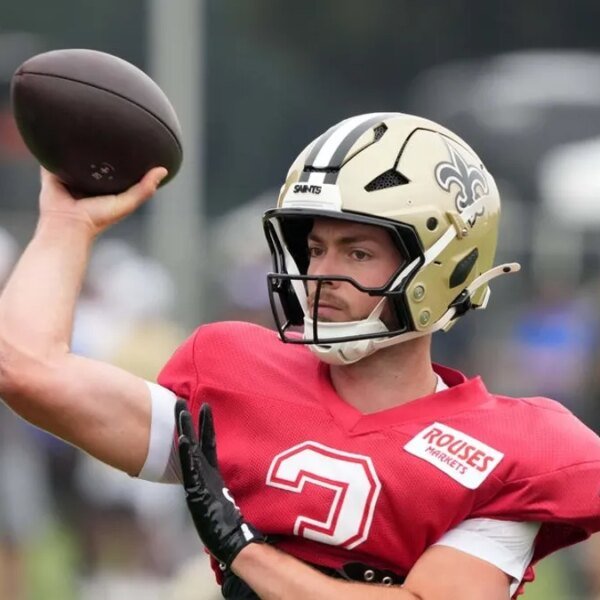 Reports: Giants signal QB Jake Haener, work out RB Najee Harris