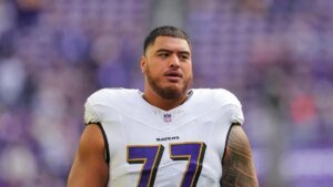 Reports: Jaguars buying G Daniel Faalele from Giants