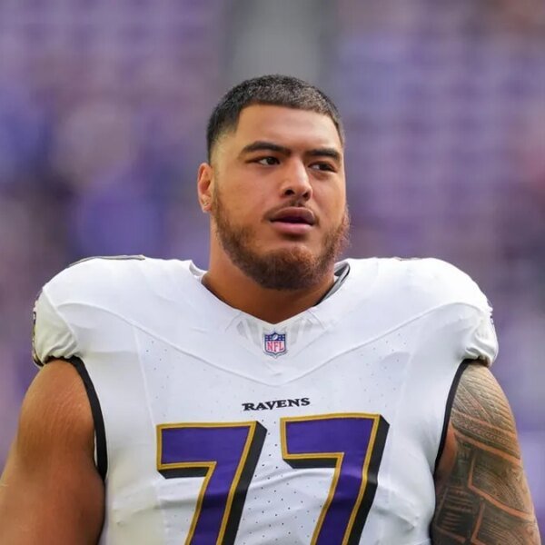 Reports: Jaguars buying G Daniel Faalele from Giants