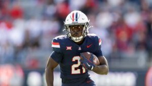 RB Ismail Mahdi, LB Max Harris rejoin Arizona for fifth yr of eligibility