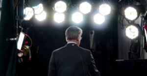 Opinion | Wall Street Loved Scott Bessent and Kevin Warsh. Not Anymore.