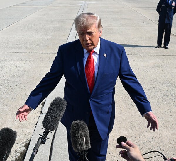 For Trump, the Iran War Is Stuck Between Combat and Genuine Peace