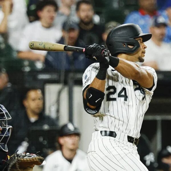 White Sox pursue long-delayed sweep of Braves