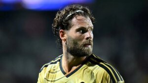 Reports: San Jose buying Eduard Lowen from St. Louis