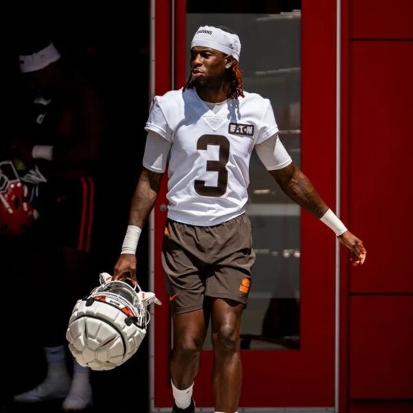 Browns WR Jerry Jeudy clarifies “4” reference in viral video