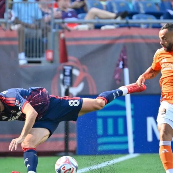 Dynamo proceed torrid stretch with shutout of Revolution