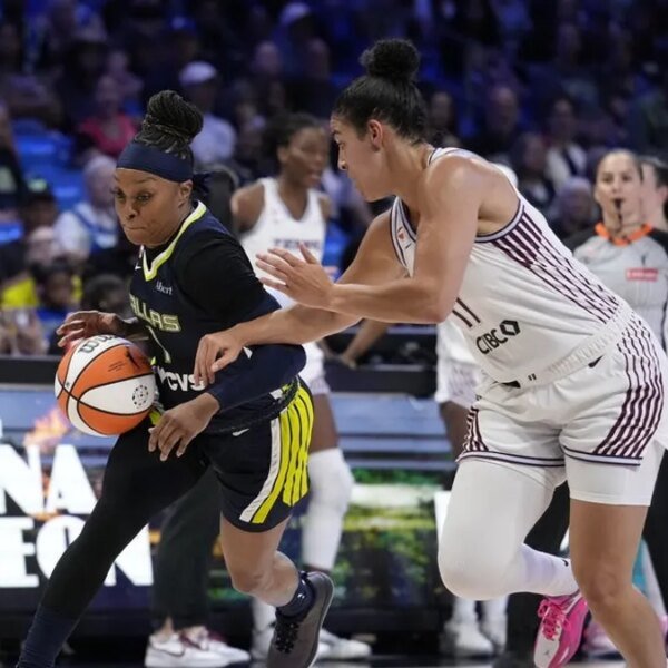 Paige Bueckers’ large second half leads Wings over Tempo