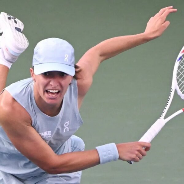 WTA roundup: Iga Swiatek tops Elena Rybakina for first title of ’26