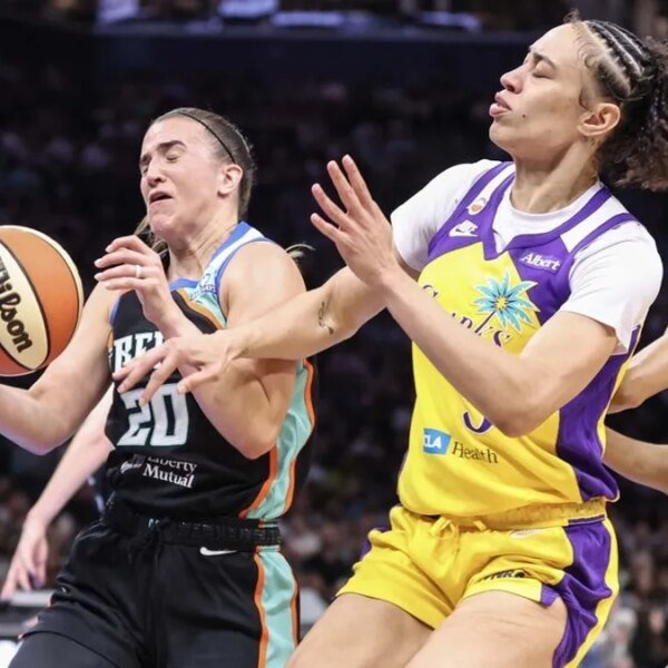 Sabrina Ionescu rescues Liberty in opposition to Sparks