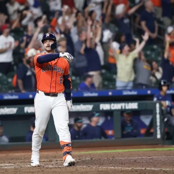 MLB roundup: Christian Walker, Astros stun M’s with Tenth-inning rally