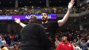 Former NBA participant ejected after confrontation with Sky’s Natasha Cloud