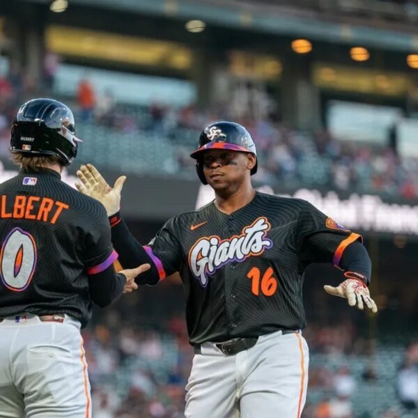 Giants overcome one other damage to beginning pitcher, beat Reds