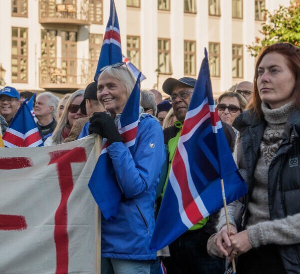 Icelanders Are Voting on E.U. Membership Talks. Here’s What to Know.