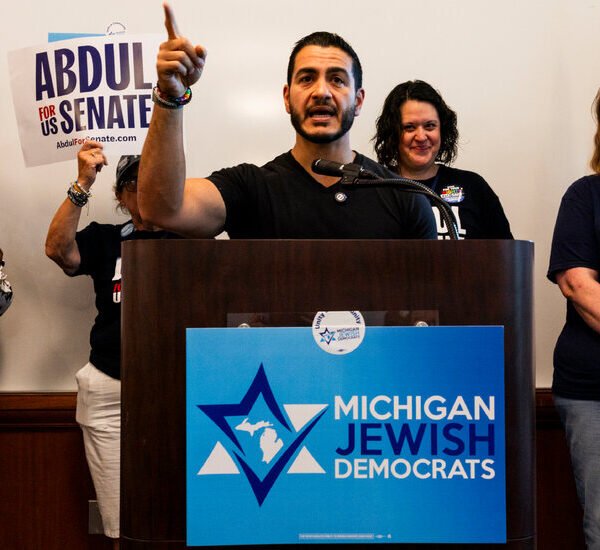 El-Sayed Apologizes for March Comment About Michigan Synagogue Attack