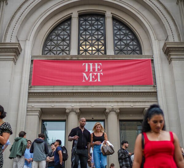 Metropolitan Museum Faces Further Criticism Over John Galliano Exhibition