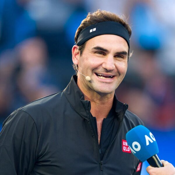 Roger Federer thinks Serena Williams would have snubbed him in hilarious response…