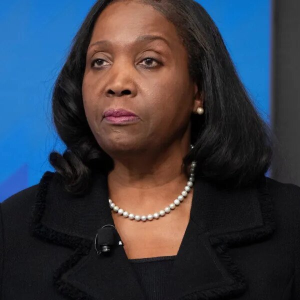 Trump tries once more to fireplace Fed governor Lisa Cook, renewing battle&hellip;
