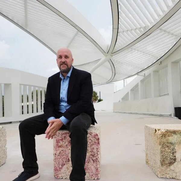 Meet the Florida architect who misplaced his roof at 12 — and…