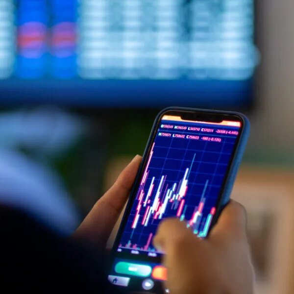 Bitcoin soars to almost $80,000—however crypto’s new favourite coin, Hyperliquid, is stealing…
